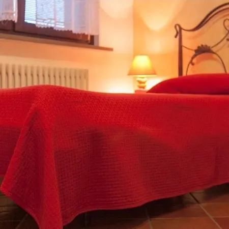 Udine Accommodation * Italy * Short Stays - Villa Elmagos Daire *