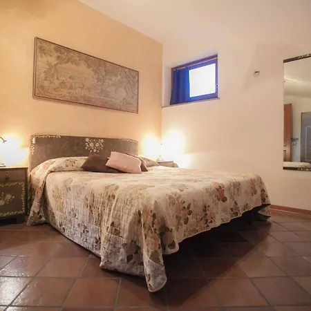 Udine Accommodation * Italy * Short Stays - Villa Elmagos Udine