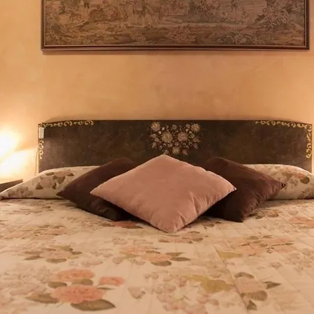 Daire Udine Accommodation * Italy * Short Stays - Villa Elmagos