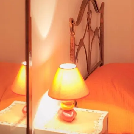 Udine Accommodation * Italy * Short Stays - Villa Elmagos Daire Udine