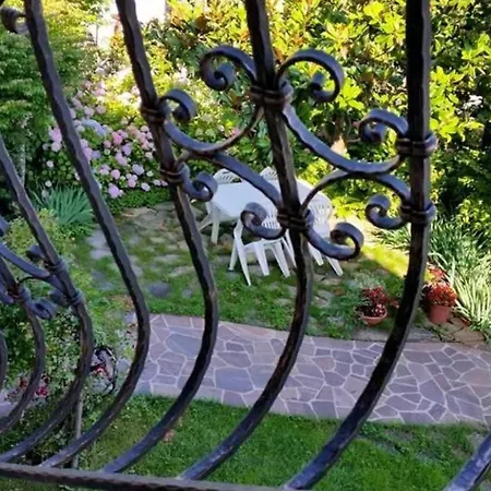 Udine Accommodation * Italy * Short Stays - Villa Elmagos Udine